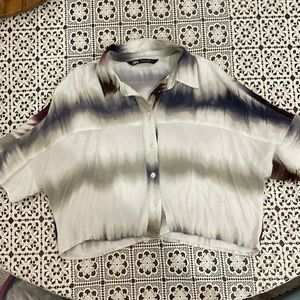 Zara Women’ Multicolor Button Up Blouse Size Small